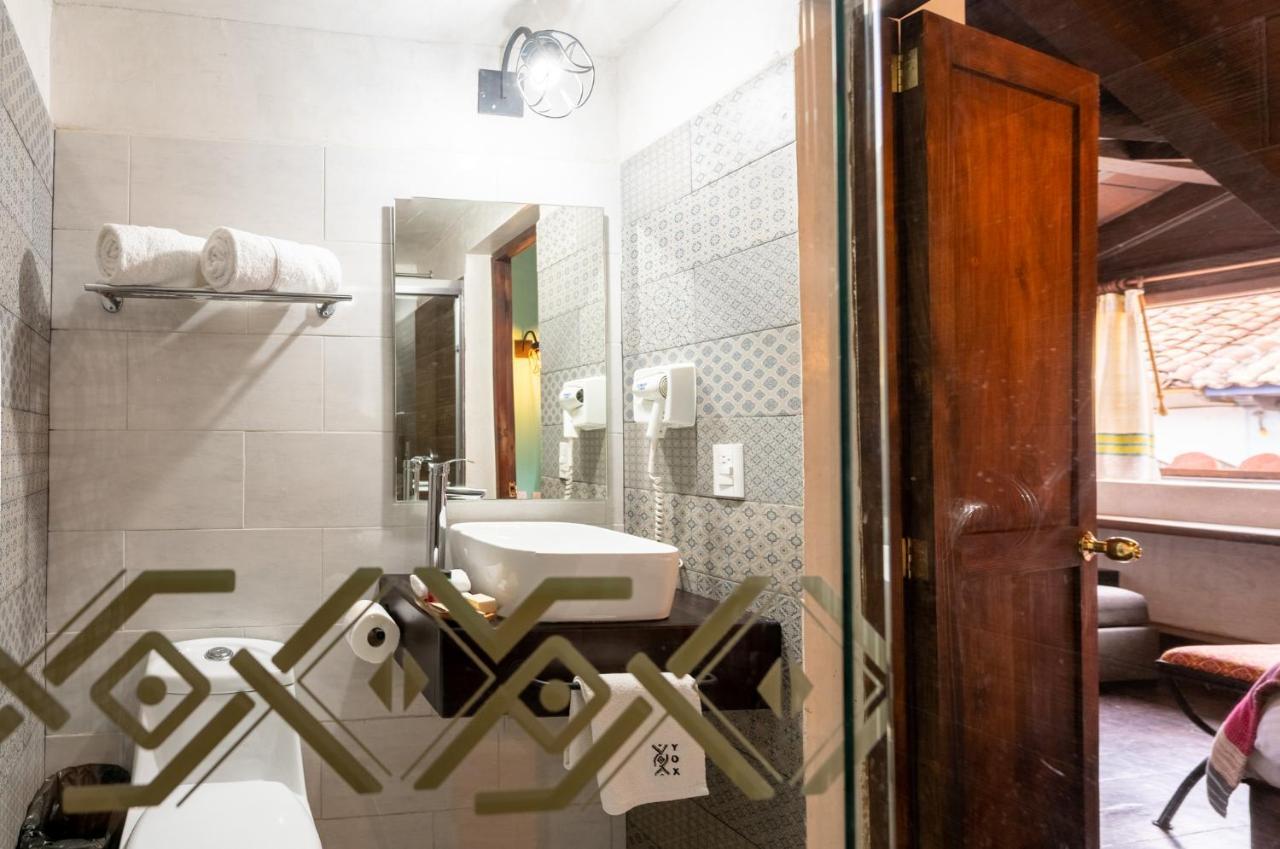 Yox Hotel Boutique San Cristóbal de Las Casas Екстериор снимка Bathroom