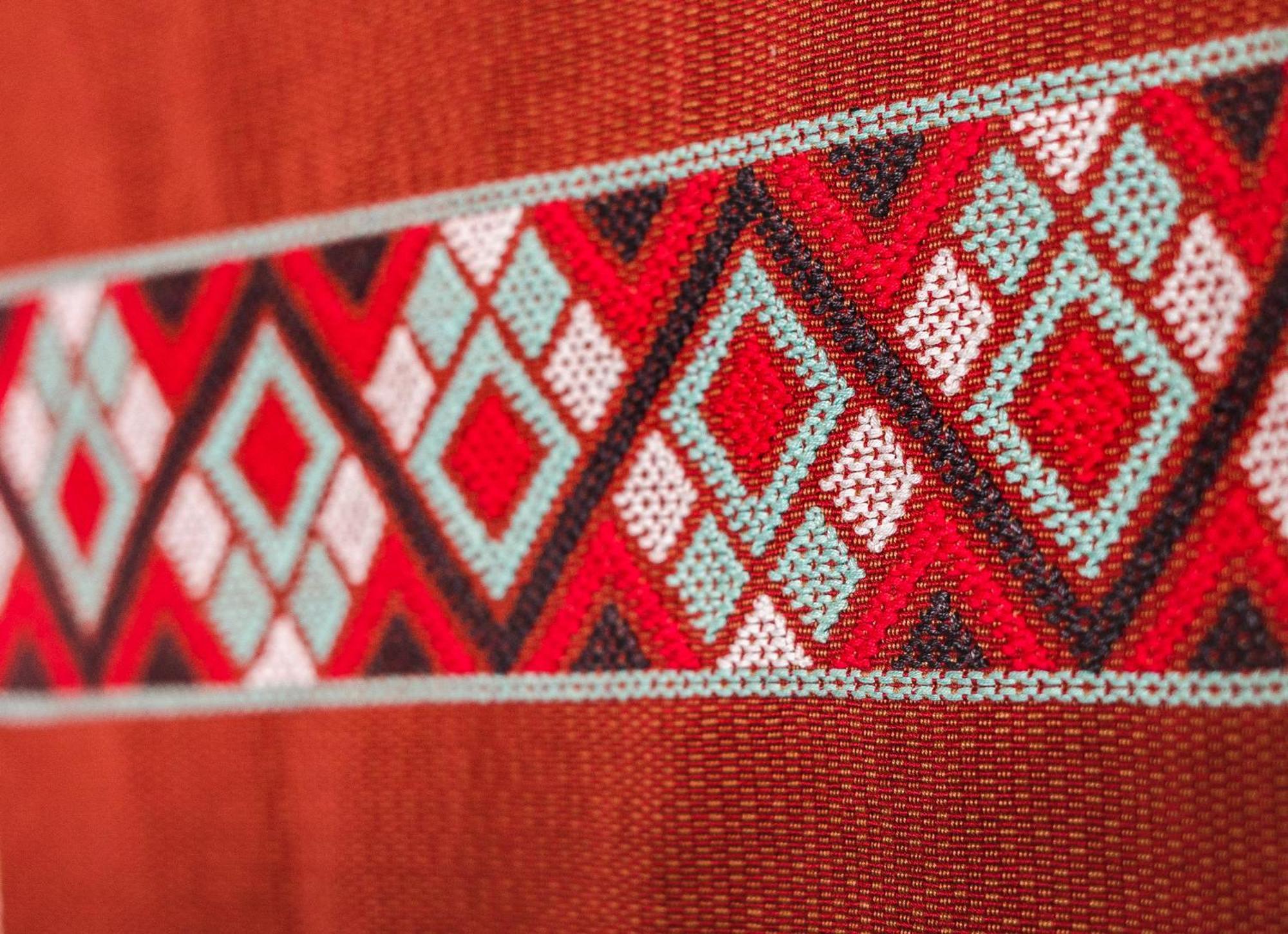 Yox Hotel Boutique San Cristóbal de Las Casas Стая снимка Detail of a traditional kilim